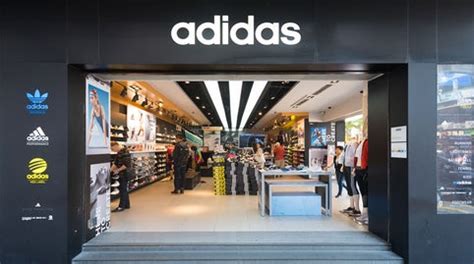 adidas online shopping store.